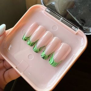 Press on nails✨💅🏼